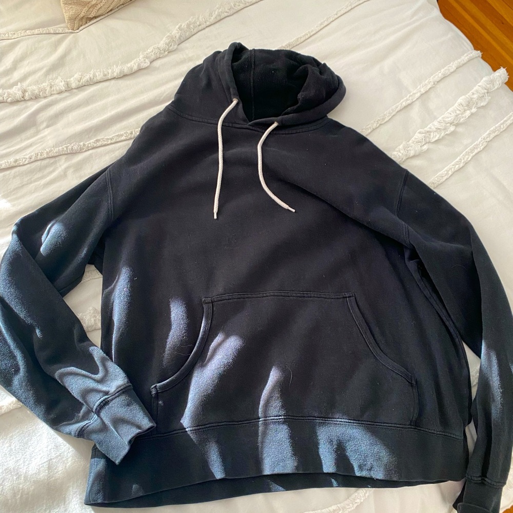 Black Tilly’s Hoodie